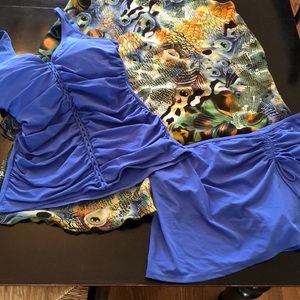 Profile tankini and cover up